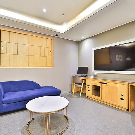 Seomyeon Ib Hotel Pusan Zewnętrze zdjęcie