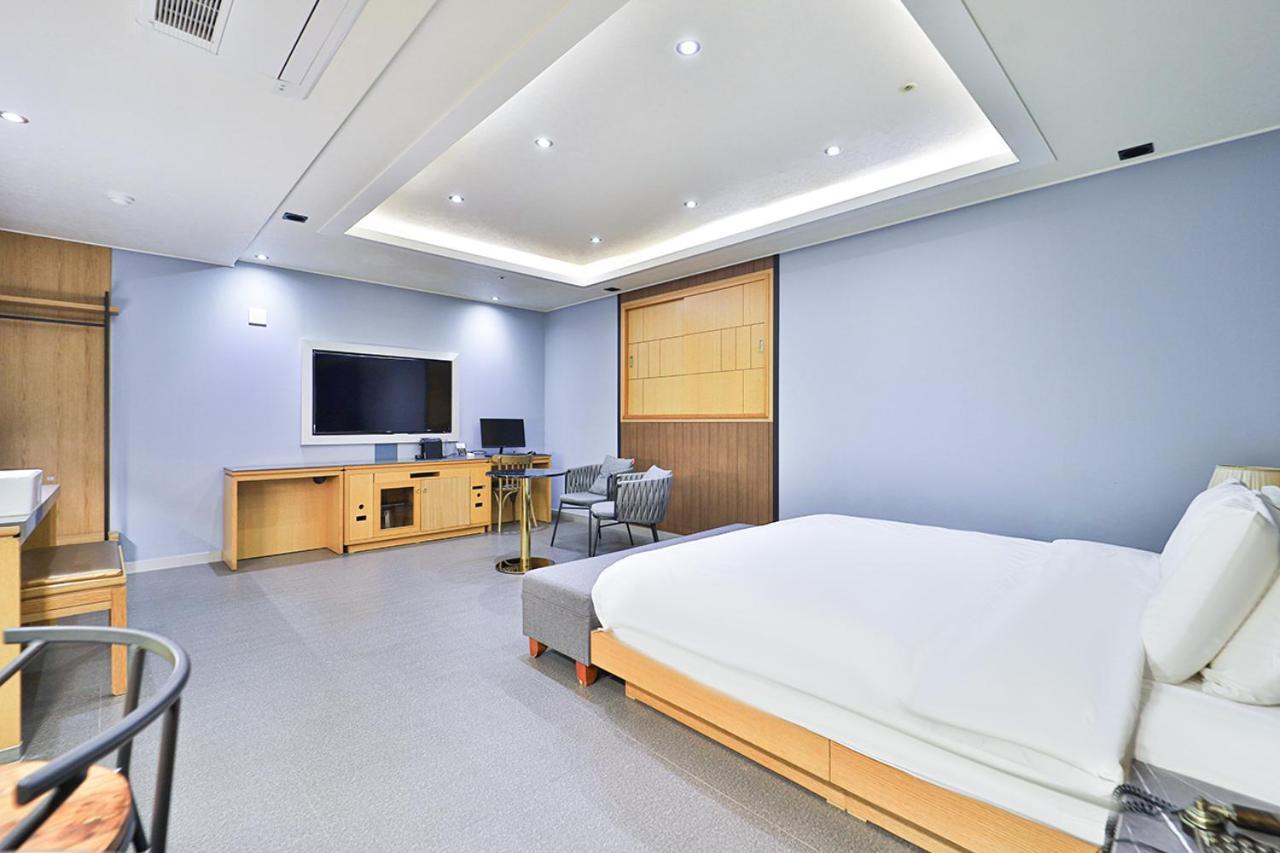 Seomyeon Ib Hotel Pusan Zewnętrze zdjęcie