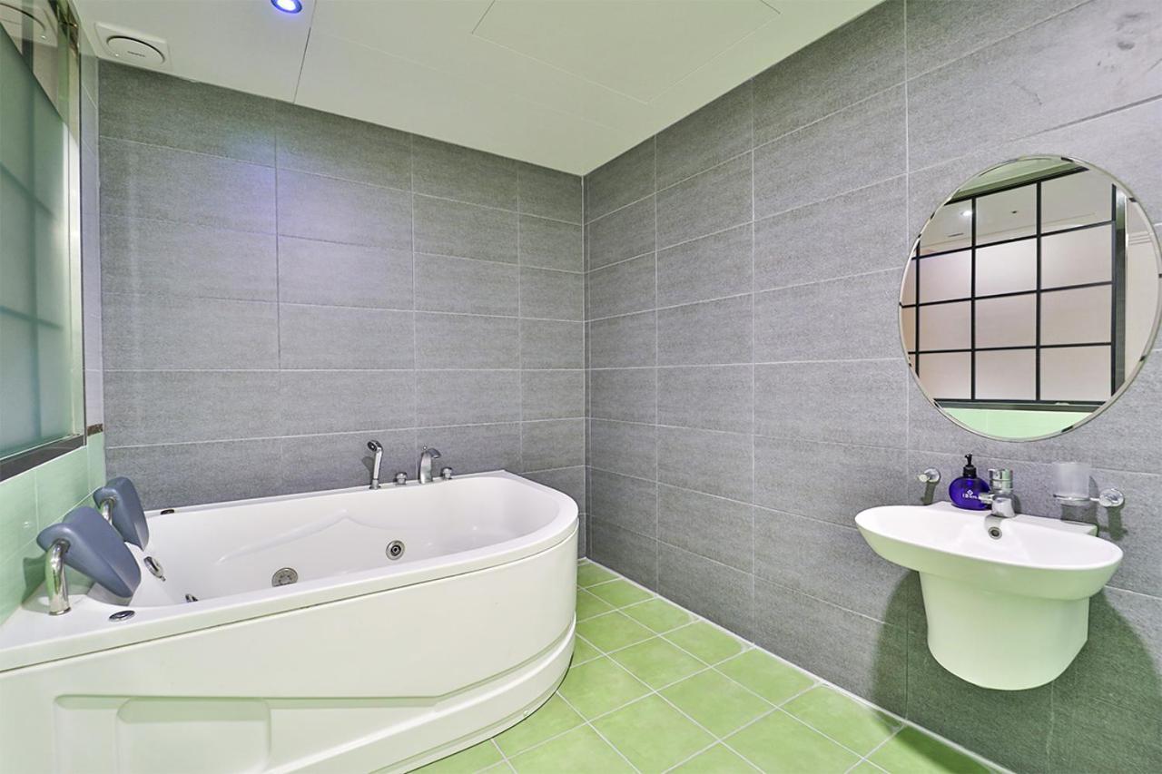 Seomyeon Ib Hotel Pusan Zewnętrze zdjęcie